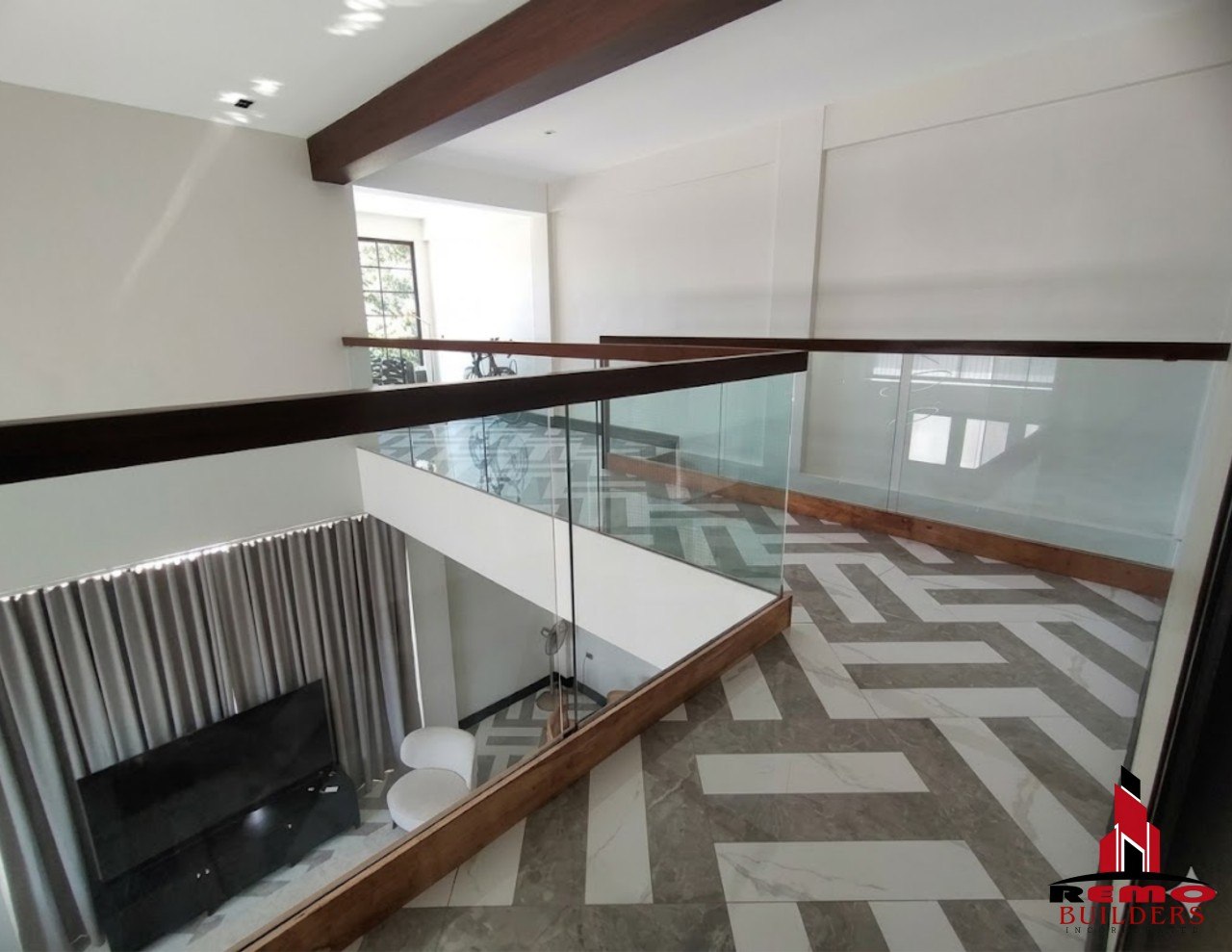 10MM Tempered Clear Glass Baluster Railing & Fix Glass
